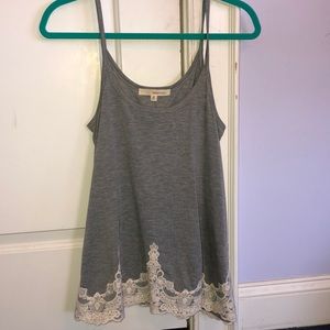 Tank top loose long with lace trim